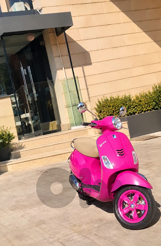 Pink Vespa