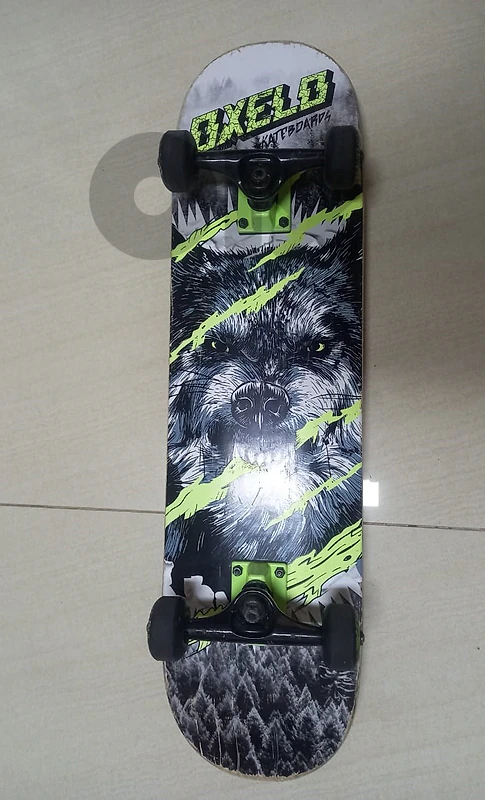 Qxelo skateboard 80*20 cm board