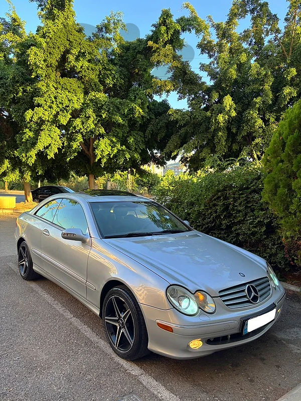 Mercedes-Benz CLK-Class 2004
