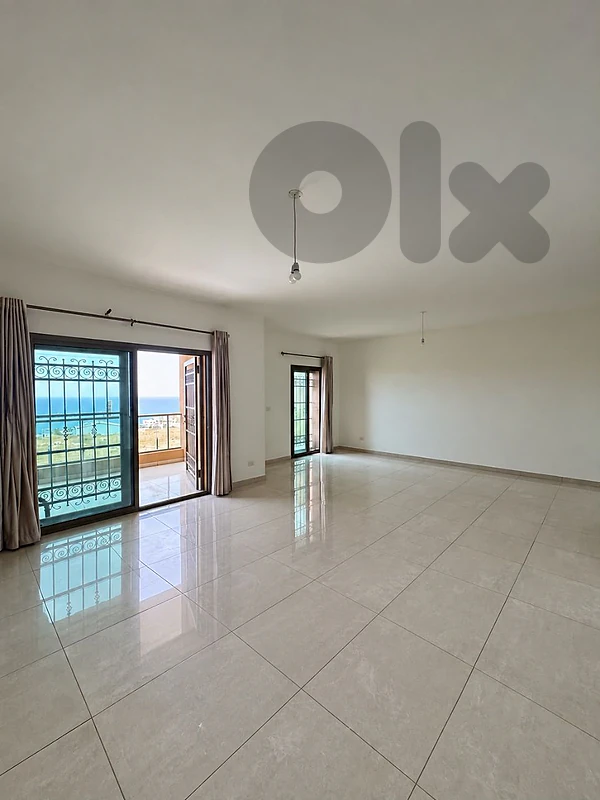 Apartment for sale in Jadra • شقة للبيع في جدرا