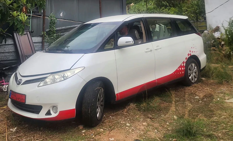 Toyota Previa 2015