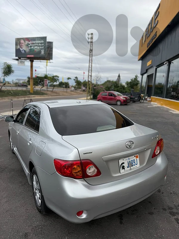 Toyota Corolla 2010 LE
