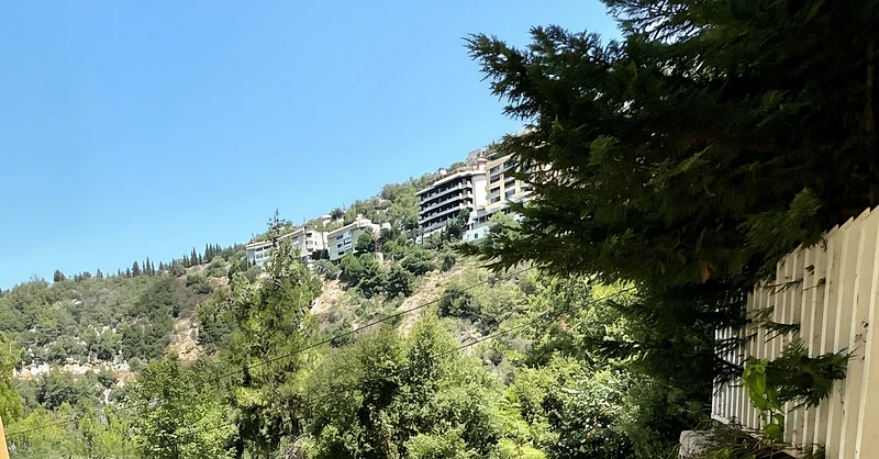 Apartment for Sale in Rabweh/Duplex/Mountain view/New