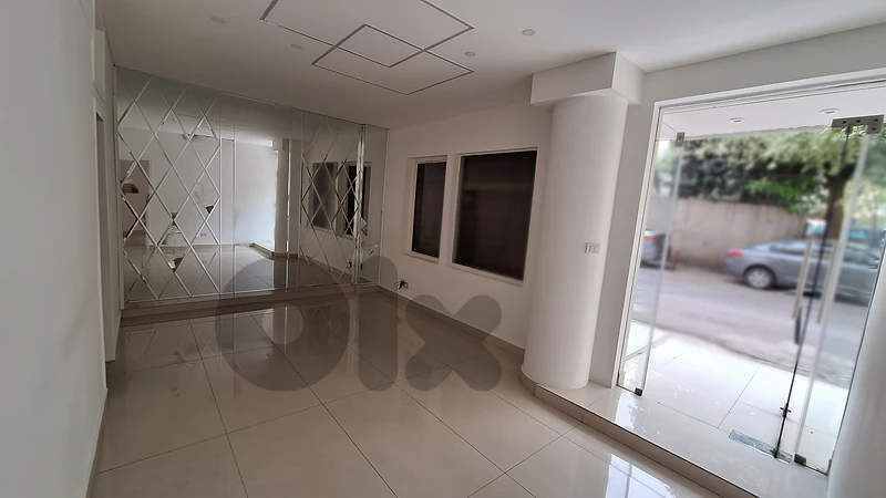 Shop for Rent in Achrafieh | Prime Location محل للإيجار في الأشرفية