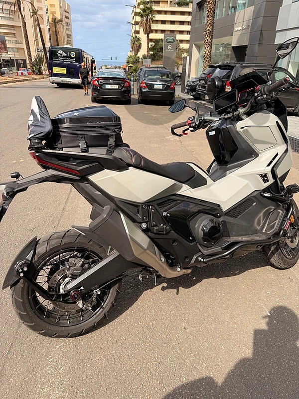 Honda XADV750