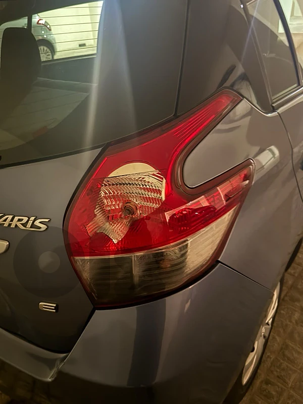 Broken Toyota Yaris 2017 Taillight