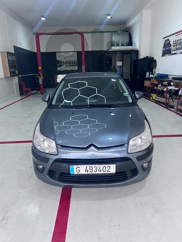 Citroen C4 2011 a car u can trust garanteed by bejjani editon garage