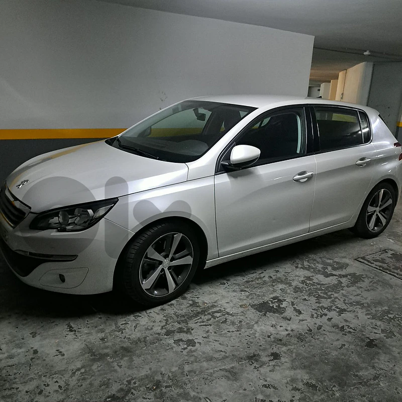 Peugeot 308 2016 5 door hatchback