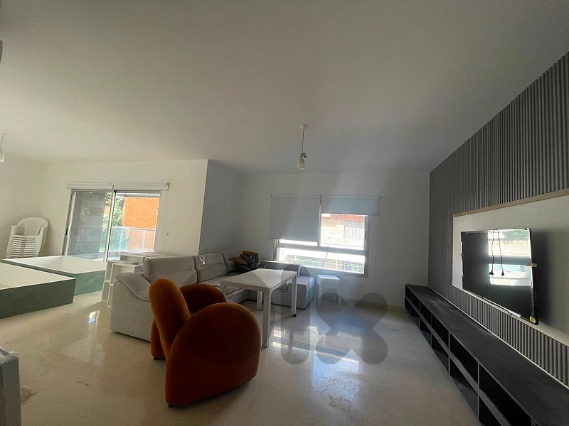 Apartment For Sale in Hazmieh 400,000$ شقة للبيع في الحازمية