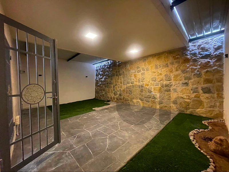Duplex For Sale in Hazmieh 390,000$ دوبلكس للبيع في الحازمية