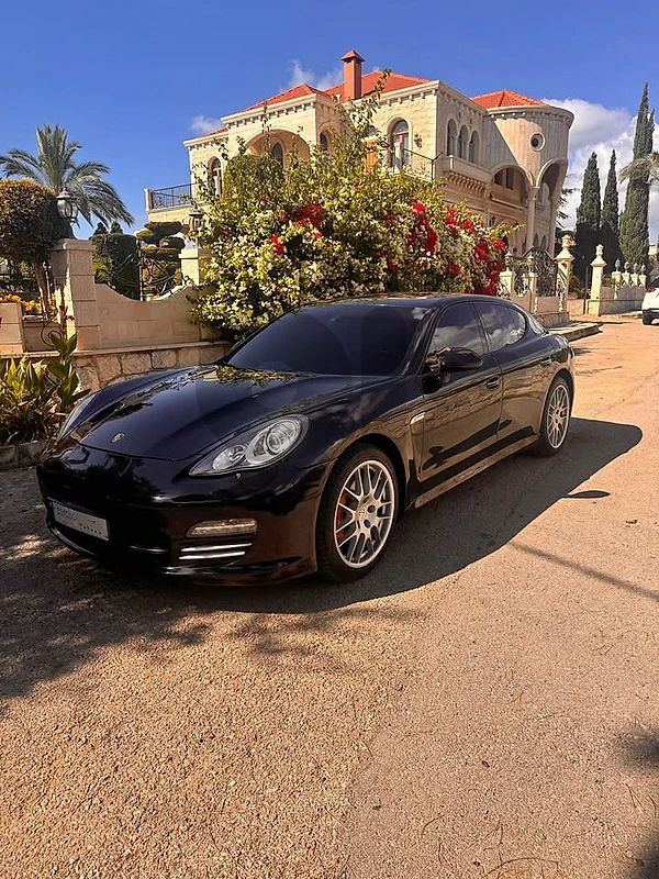 Porsche panamera 2010