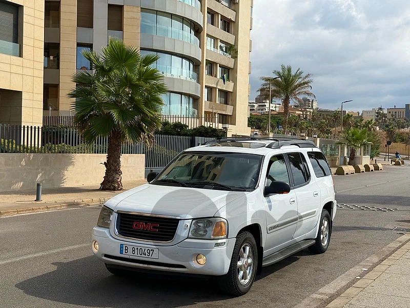 GMC Envoy 2003 xl 7seats slt meshe 92000 mile super clean car