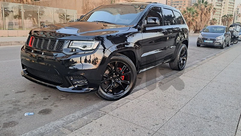 Jeep Cherokee 2012 limited hemi look srt