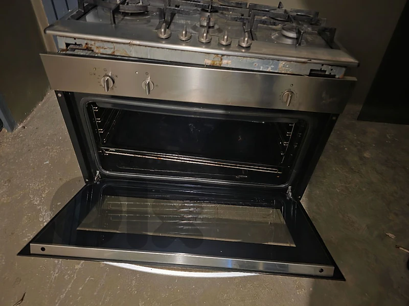 france Gas and Oven