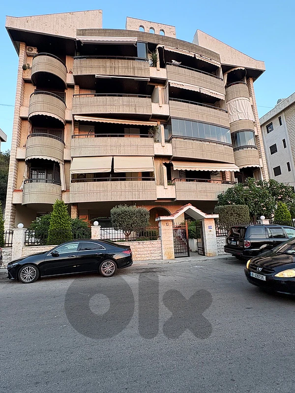 Apartment for sale Mezher Majzoub