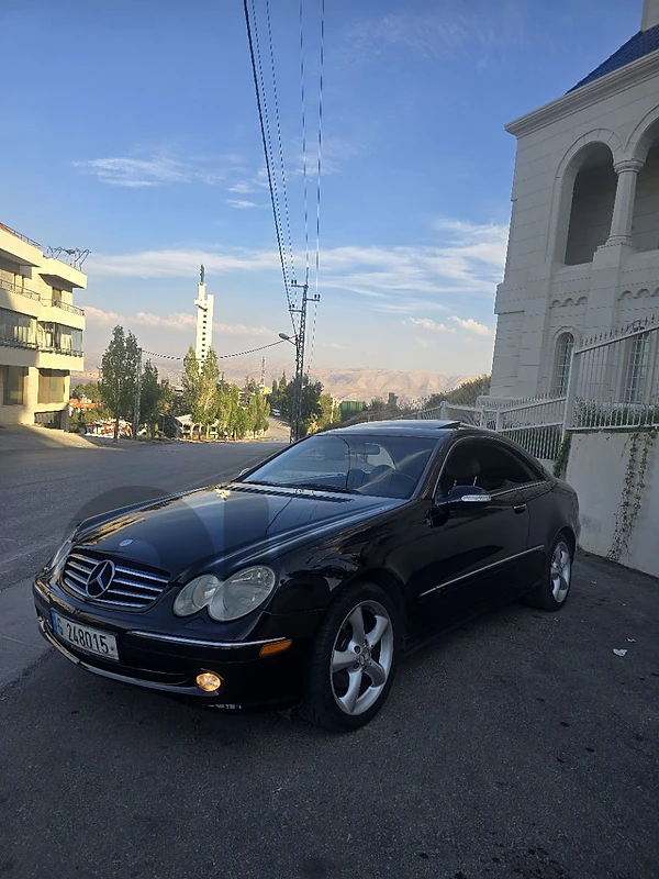 Mercedes-Benz CLK-Class 2005 2005