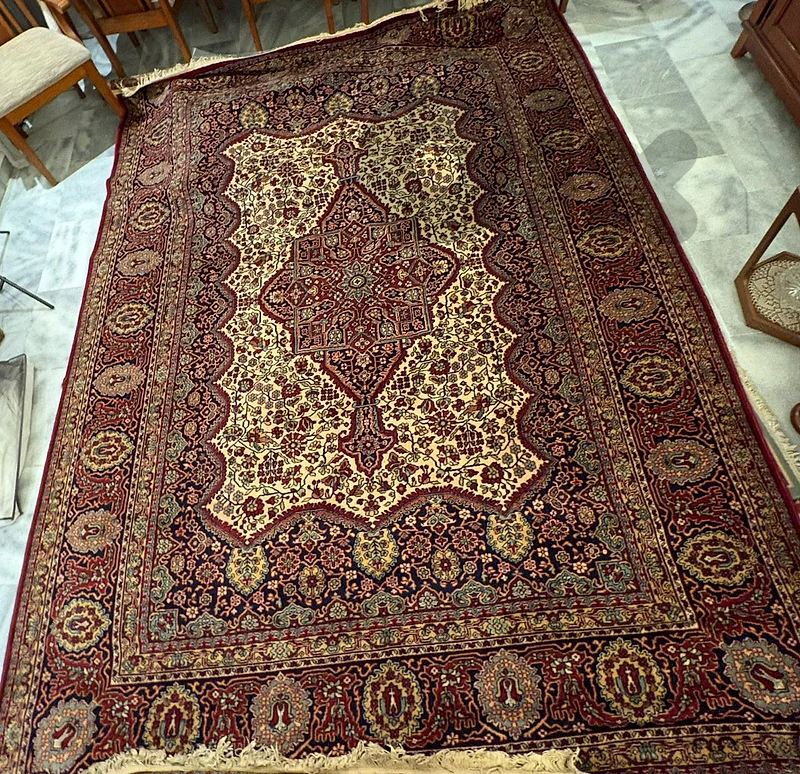 carpets for lviving room/ bedroom