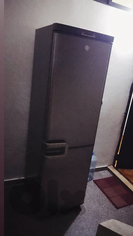 براد مستعمل حالق جيدة للبيع 100$