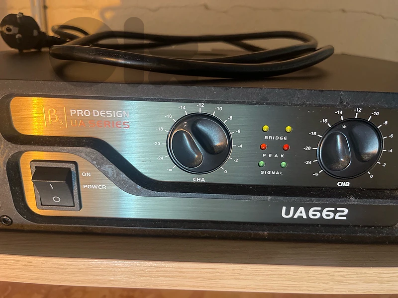 Professional Power Amplifier