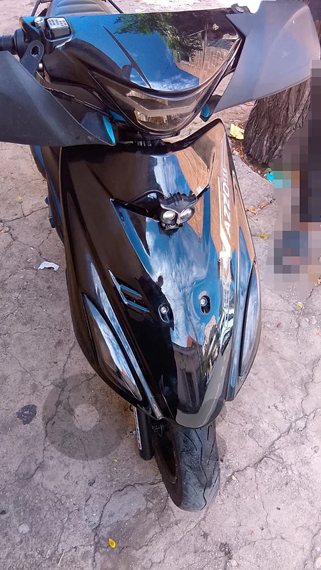V 150 Azzo model 2025 tale3 men cherke msajal daftar jdid w assurance