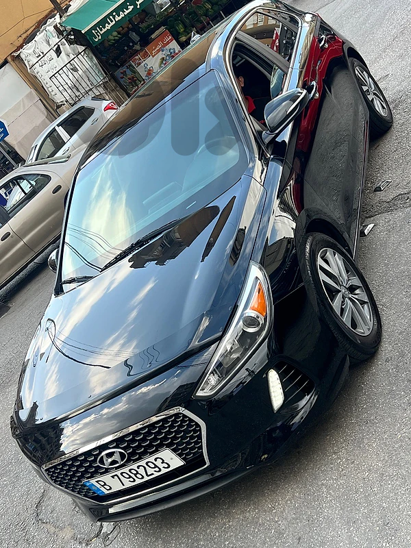 Hyundai Elantra GT 2018 03088250