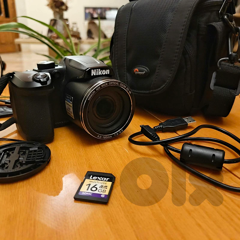 Nikon Coolpix B500 - Like New