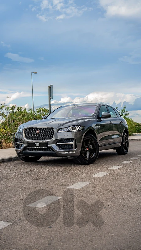 JAGUAR  F-PACE  R-DYNAMIC V6  2017 Saad & Trad source 81.000Km ONLY