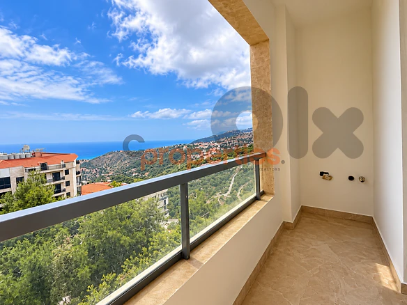Apartment For Sale in Qornet Al Hamra -CPDR87