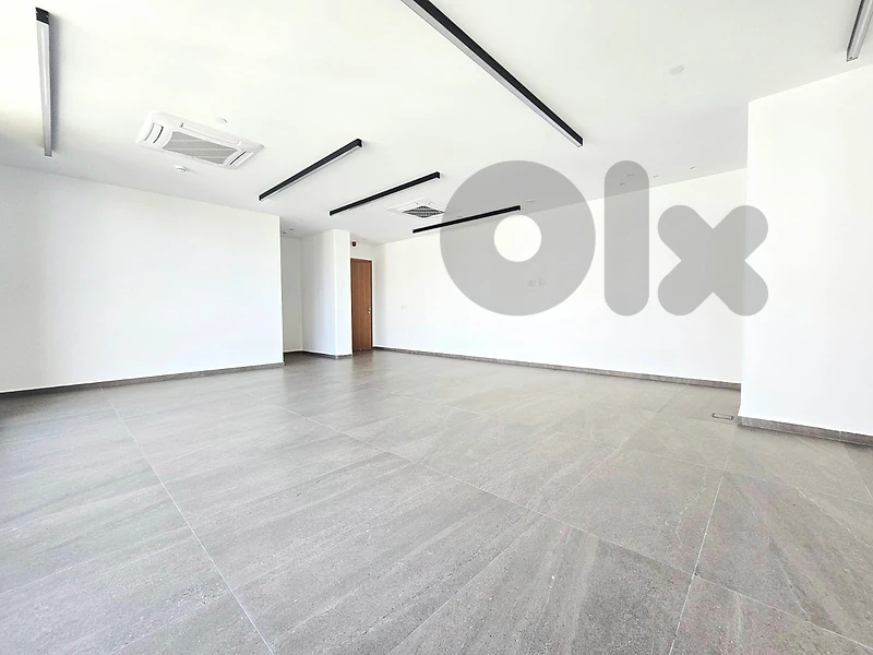 RAO26-5464 Office for Rent in Sin El Fil | 135 sqm