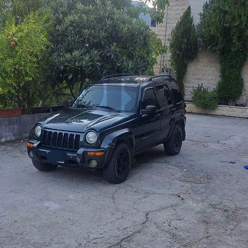 Jeep Liberty 2003 sedan