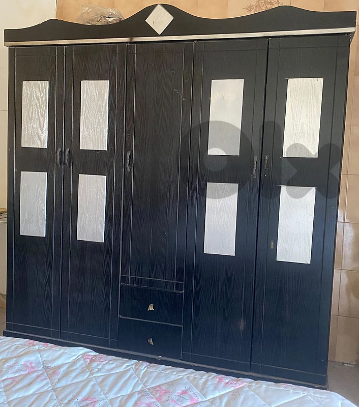 غرفة نوم كاملة180$