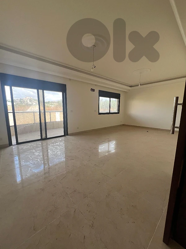 Apartment for sale in Qinareet • شقة للبيع في قناريت