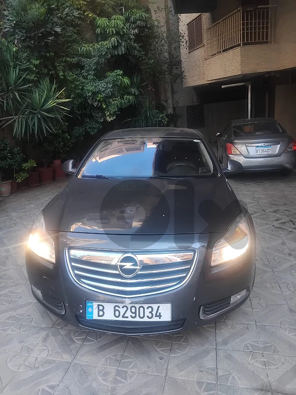 Opel Insignia 2.0 Turbo