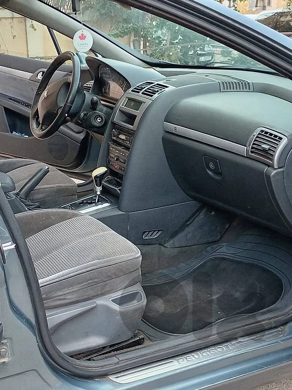 Peugeot	2005