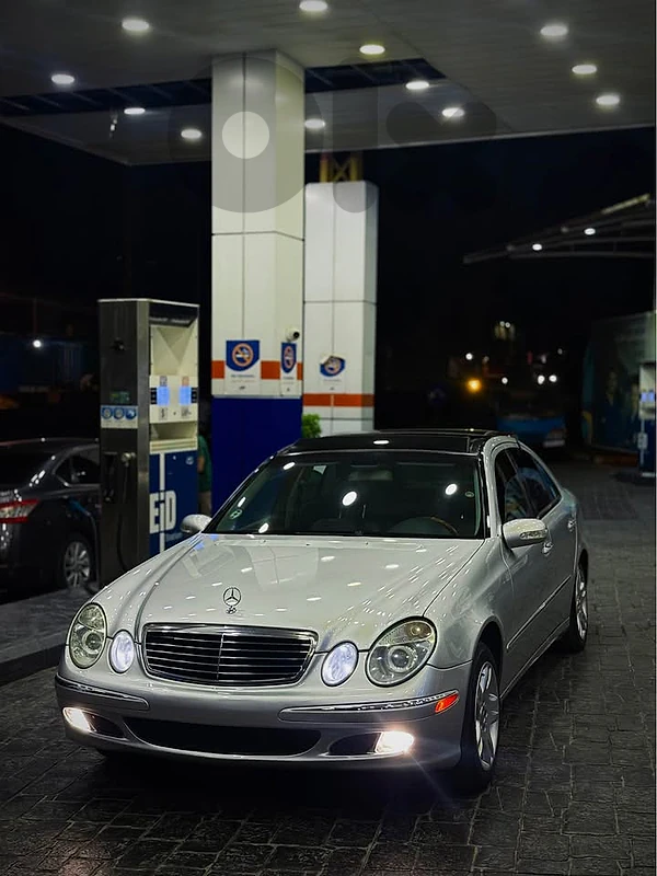 MERCEDES W211 E320 2003