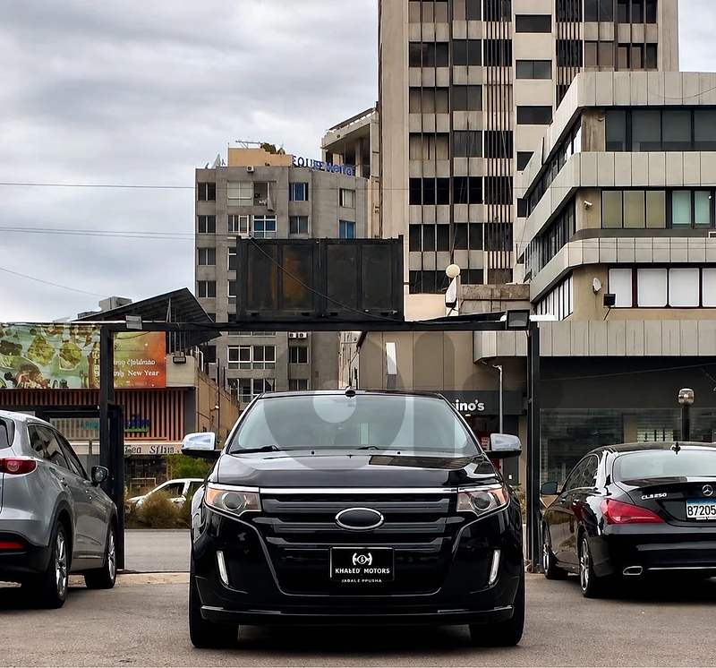 Ford Edge Sport very clean!!