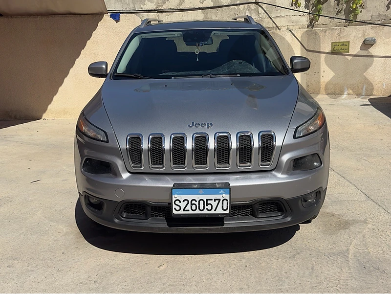 Jeep Cherokee 2014 latitude new cut