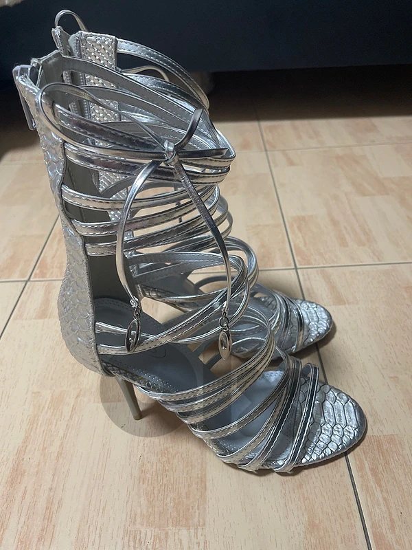 heels