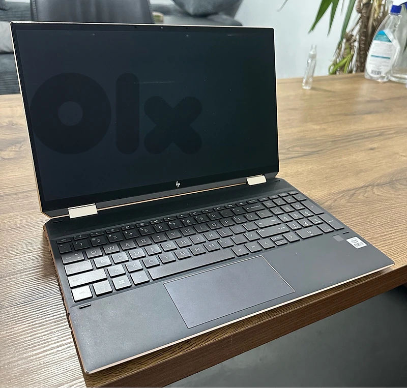 HP Spectre x360 Convertible 15-eb0xxx HP Spectre x360 Convertible 15-eb0xxx