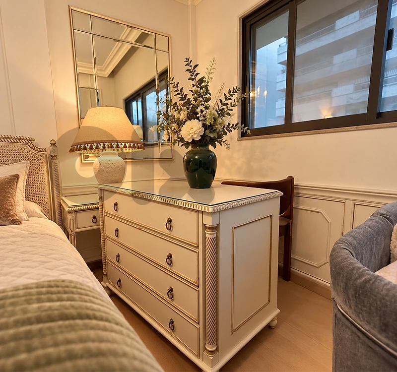 dresser drawers