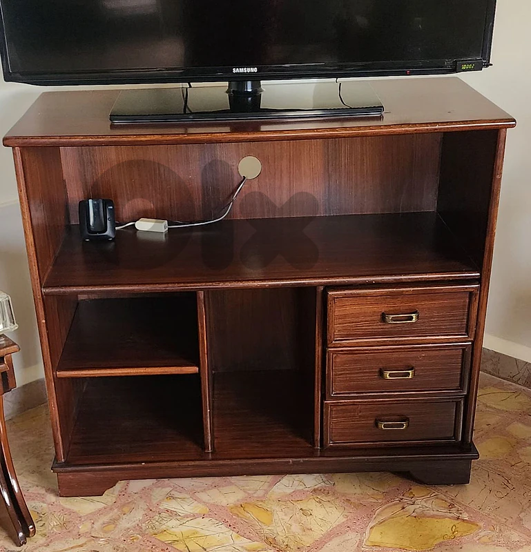 tv cabinet