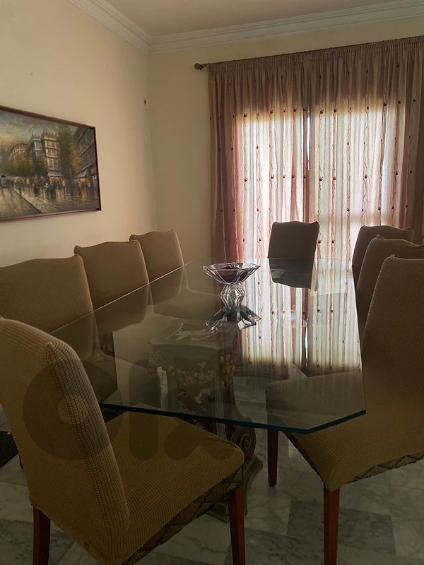 Belloni Luxury Italian Dining Table – Set of 8 Chairs