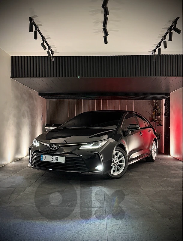 2022 Toyota Corolla BUMC Source&Services 34,000 Km (JAPANESE)