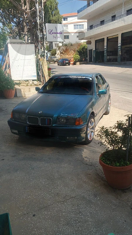 بي ام دبليو الفئة 3 1993 1993