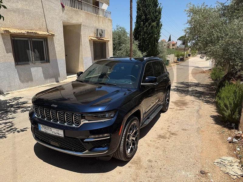 Jeep Grand Cherokee 2023 summit reserve