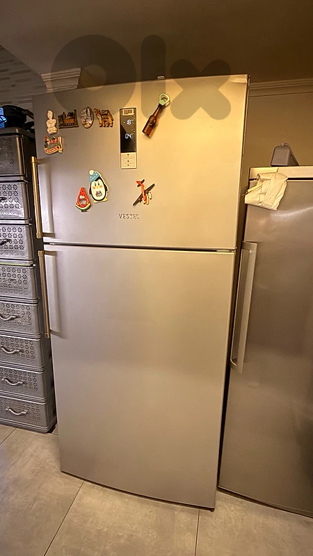 refrigerator like new