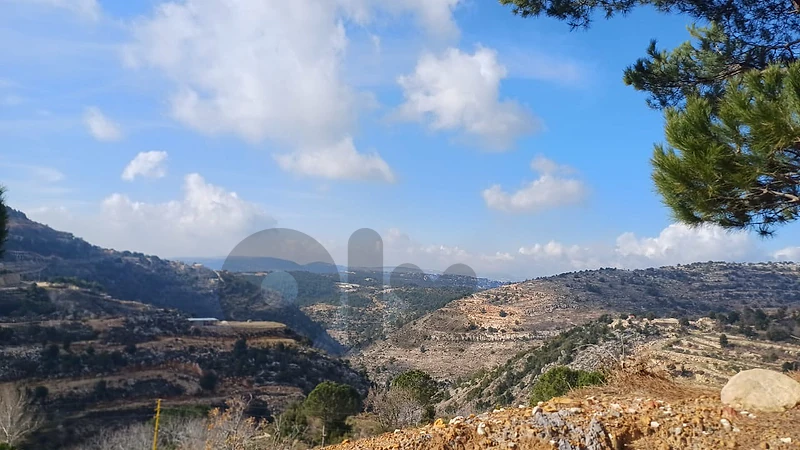 Land for sale in Jbaa Chouf عقار للبيع في جباع الشوف