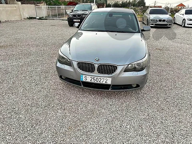 BMW E60 2005