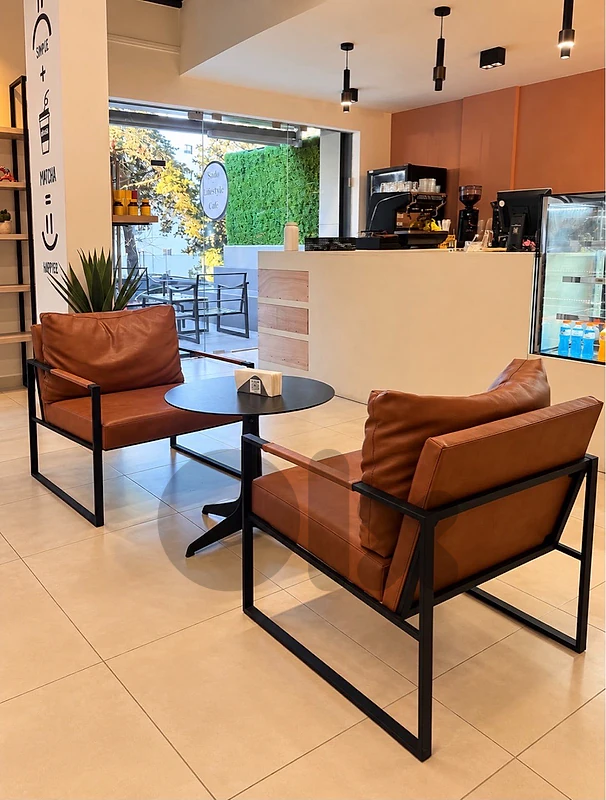 Leather set 2 Arm chairs with table