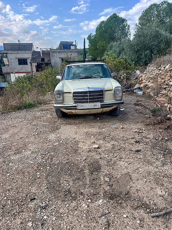 Mercedes-Benz 1977